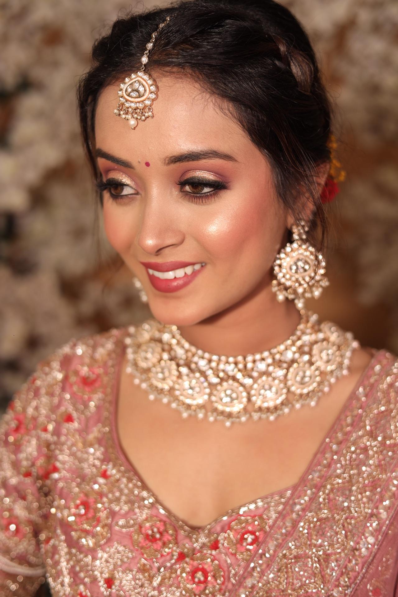 Full bridal look with henna